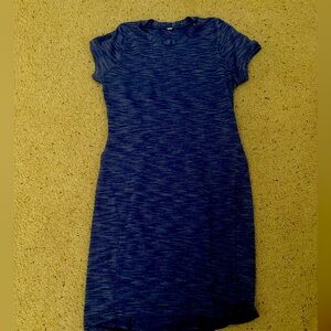 Lululemon short sleeve dress